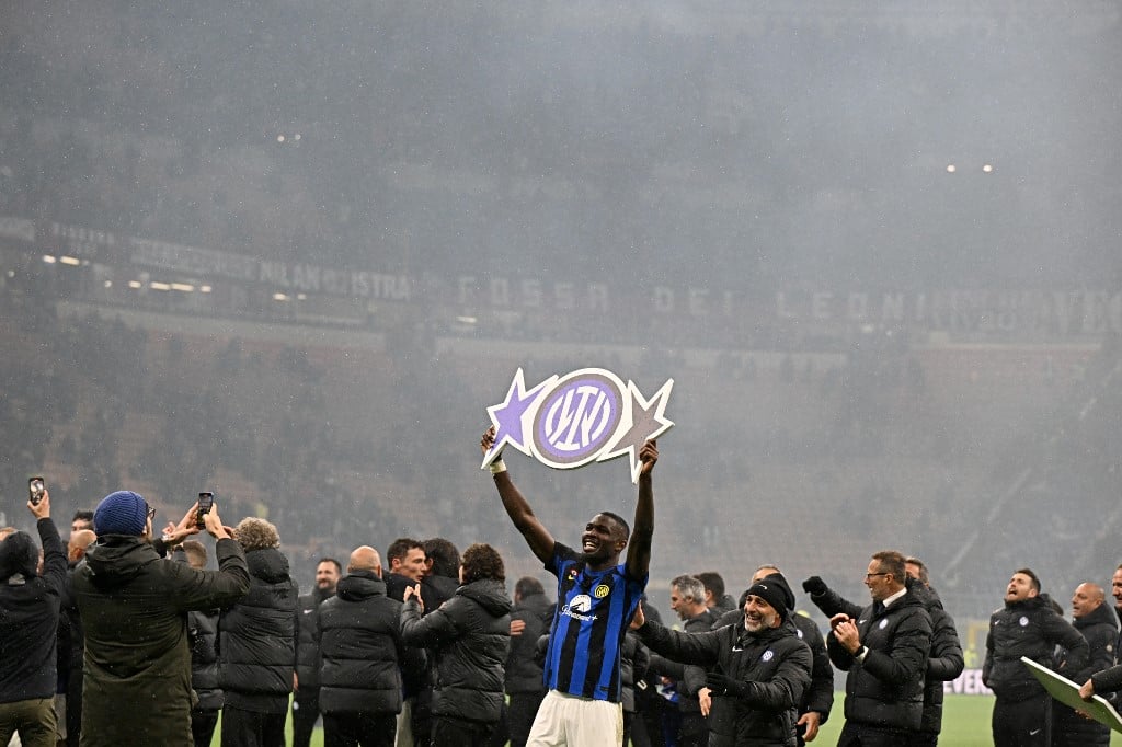 Italie: l'Inter Milan, sans rival, décroche sa 2e étoile