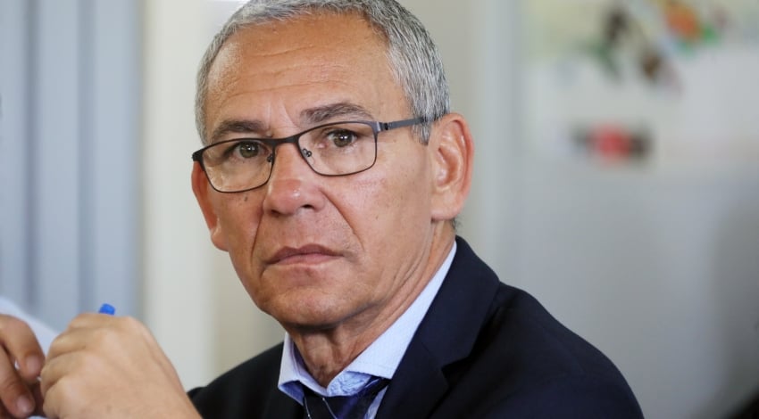 Le maire de Saint-André dénonce les pratiques litigieuses du Président de la Ligue Réunionnaise de Football