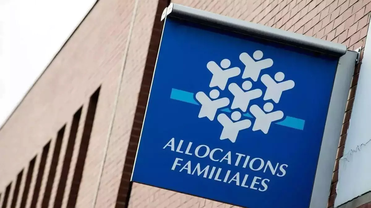CAF : RSA, AAH, allocations familiales… voici combien vous toucherez dès mai 2025 après la revalorisation