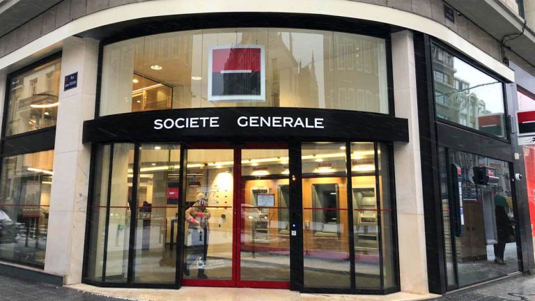 Crédit Mutuel et Société Générale : une arnaque fait des ravages, voici les signes pour la repérer — déjà des milliers de victimes !