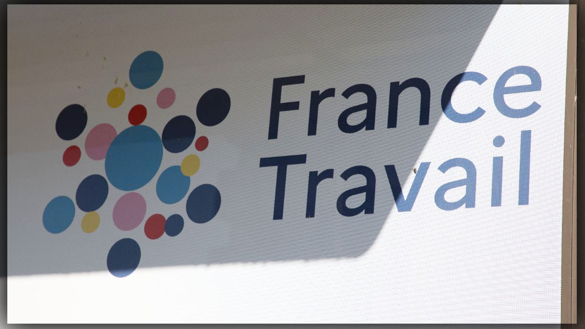 Profilage des chômeurs : France Travail pointé du doigt pour ses robots contrôleurs