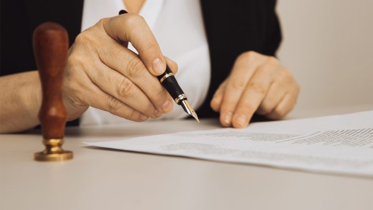 Achat immobilier : combien gagne vraiment votre notaire ?