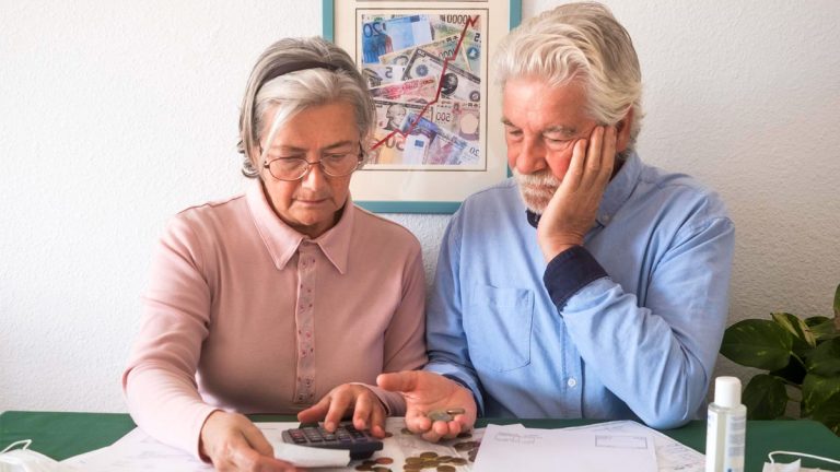 Hausse de la CSG à 9,2 % pour les retraités : êtes-vous concerné par cette perte de revenus ?