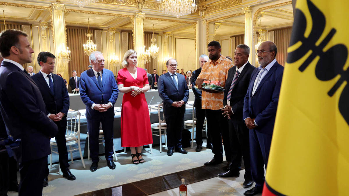 Nouvelle-Calédonie : ce que contient l’accord historique signé entre indépendantistes et non indépendantistes
