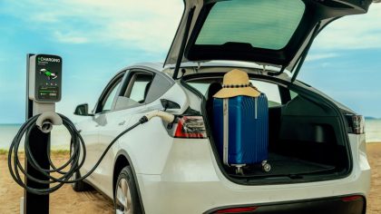 Recharger à 80 % : le bon réflexe pour optimiser vos trajets estivaux en voiture électrique