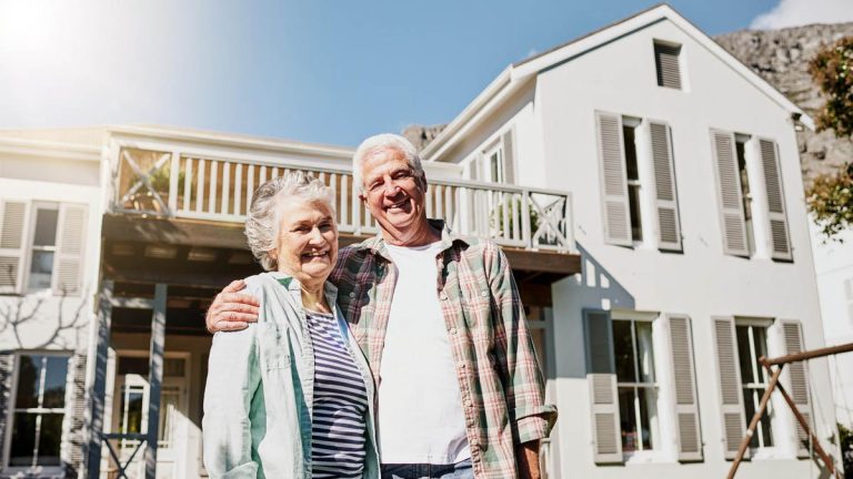 Immobilier : comment monétiser sa maison à la retraite sans la vendre ni la quitter ?