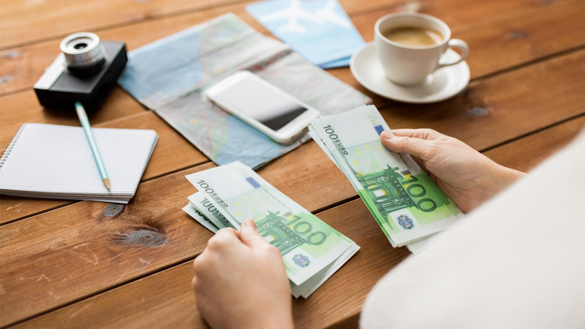 Une enseignante perçoit plus de 30 000 € après avoir quitté son poste et refuse de rembourser