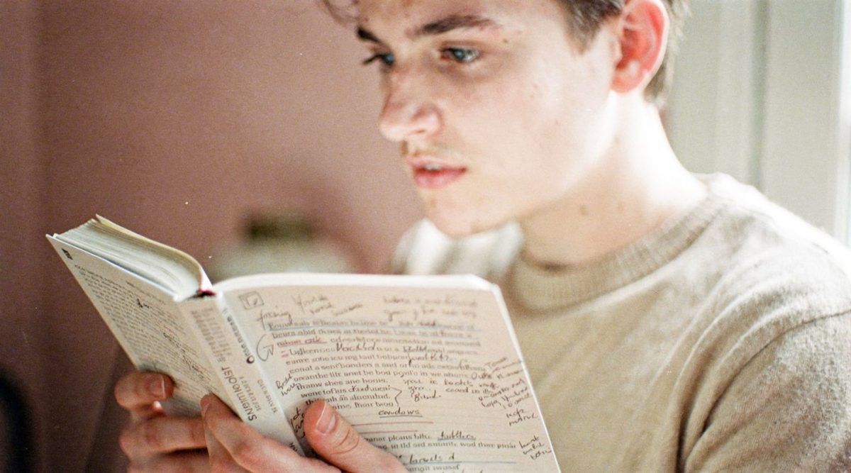 annoter livres crayon marges psychologie