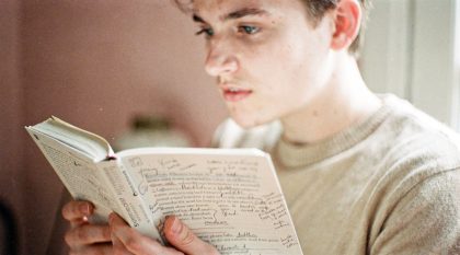 annoter livres crayon marges psychologie